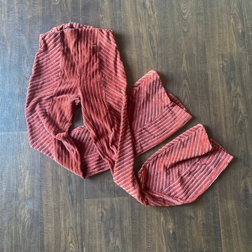 free people slim pull-on 34” women's XS velvet flare burnt orange elastic pants